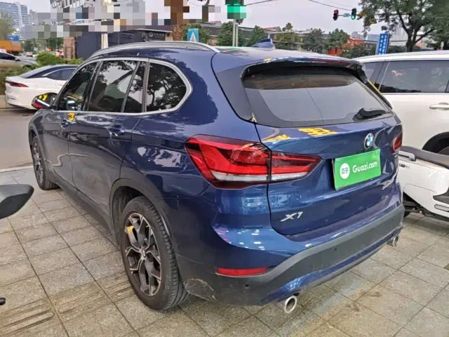 BMW X1 — Фото автомобиля 4