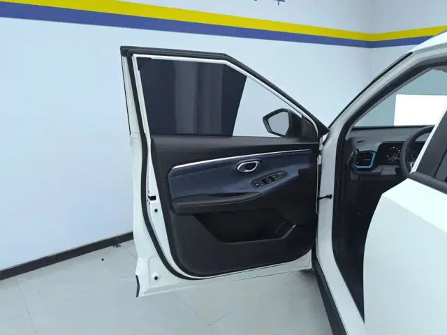 GAC Trumpchi GS3 — Фото автомобиля 7