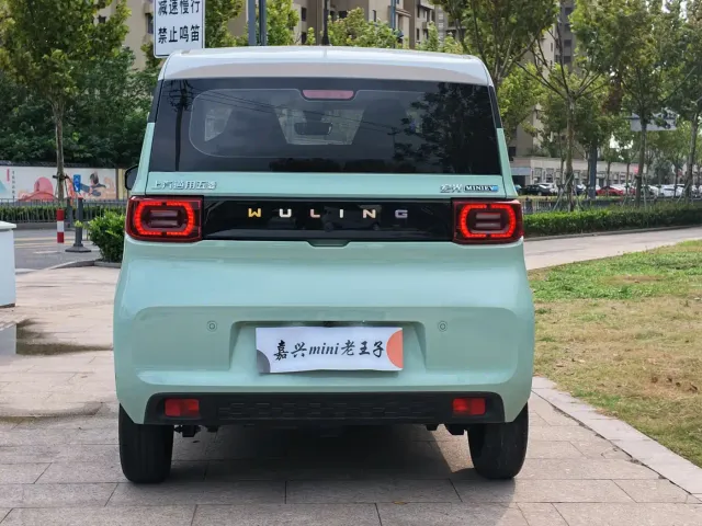 Wuling Hongguang Mini EV — Фото автомобиля 5