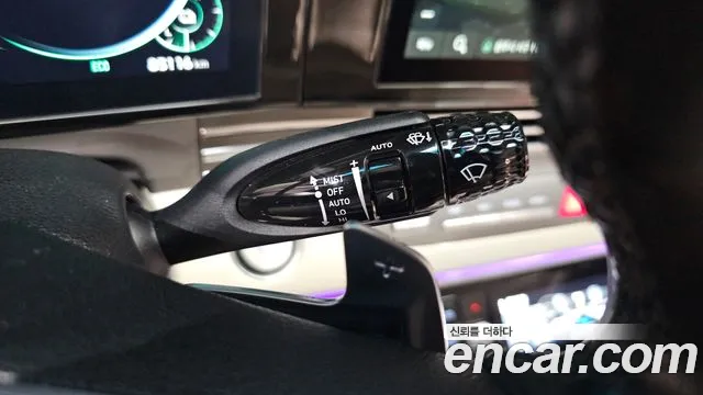 Hyundai Grandeur Grandeur (New) Hybrid — Фото автомобиля 21