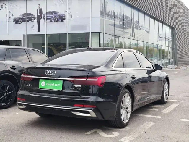 Audi A6L — Фото автомобиля 5