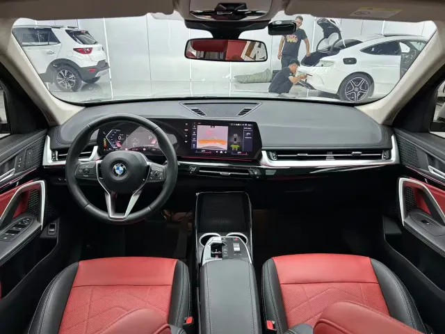 BMW X1 — Фото автомобиля 15