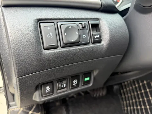 Nissan Sylphy — Фото автомобиля 12
