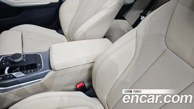 BMW 3-Series 3 серия (G20) 320i M Sport — Фото автомобиля 26