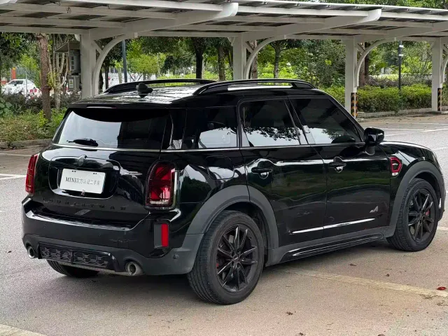 MINI JCW COUNTRYMAN — Фото автомобиля 8