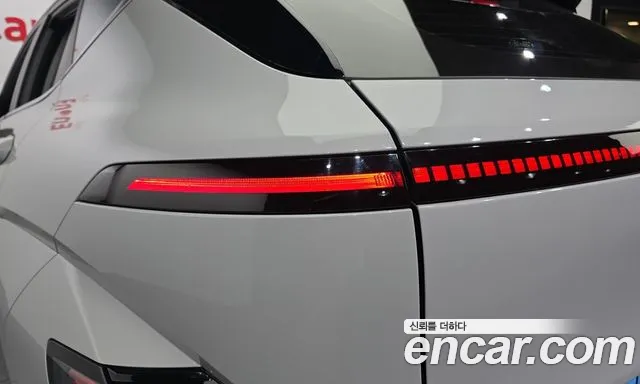 Hyundai Kona SX2 — Фото автомобиля 8