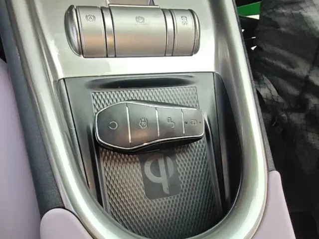 BYD Dolphin — Фото автомобиля 8