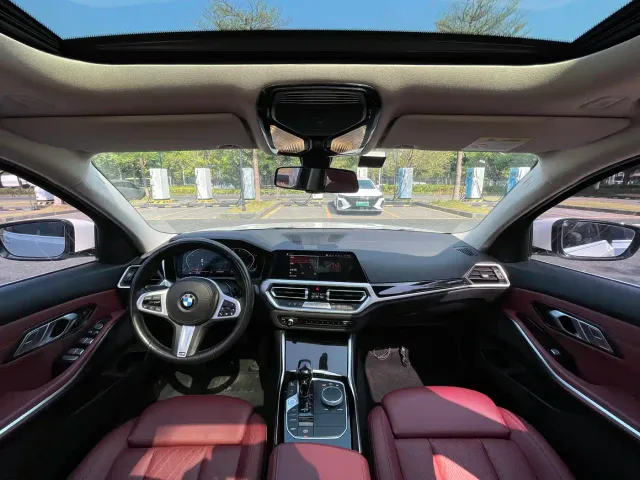 BMW 3 Series — Фото автомобиля 17