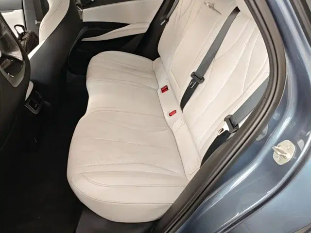 BYD Seal 06 — Фото автомобиля 21