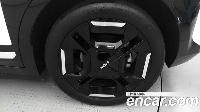 Kia EV3 — Фото автомобиля 18