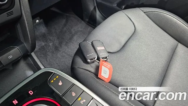 Kia Niro Niro Plus Air — Фото автомобиля 15