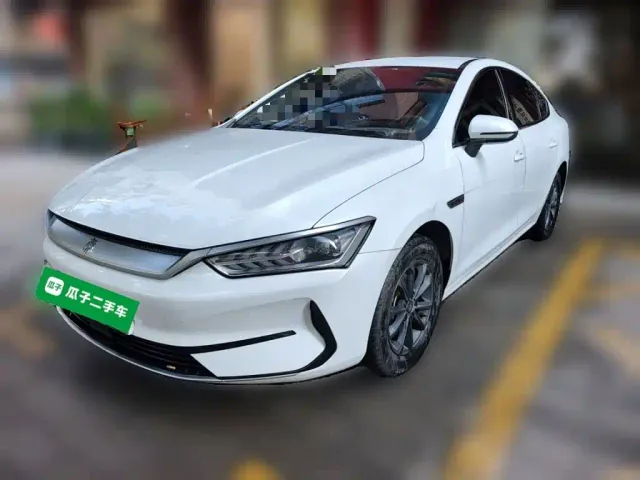 Фотография автомобиля — BYD Qin PLUS