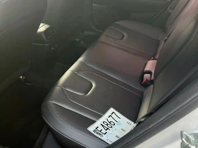 Hyundai Elantra — Фото автомобиля 11