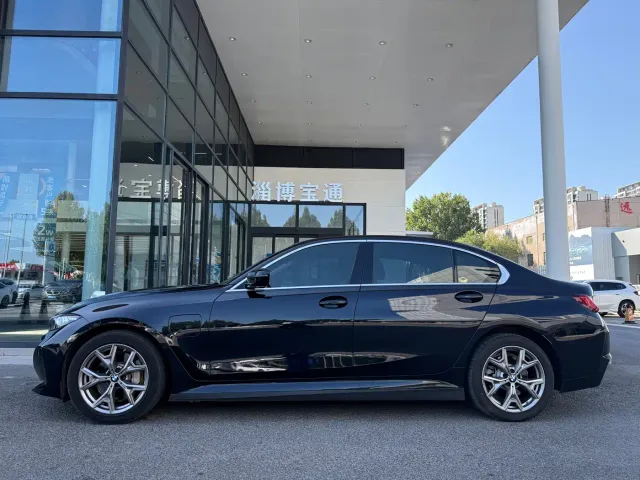 BMW i3 — Фото автомобиля 7