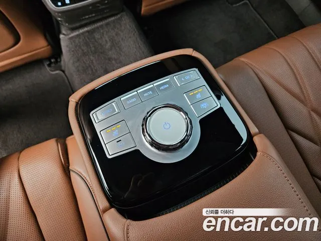 Genesis G80 Бензин 2.5 турбо 2WD — Фото автомобиля 19