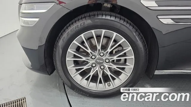 Genesis G80 RG3 — Фото автомобиля 5
