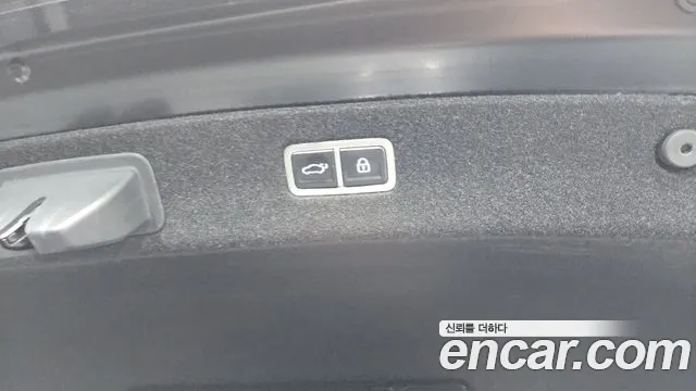 Genesis G90 Бензин 3.5 Turbo 2WD — Фото автомобиля 23