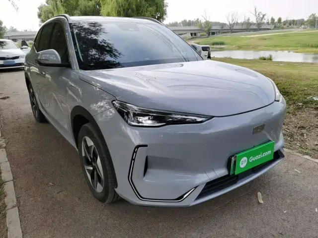 Geely Galaxy E5 — Фото автомобиля 3