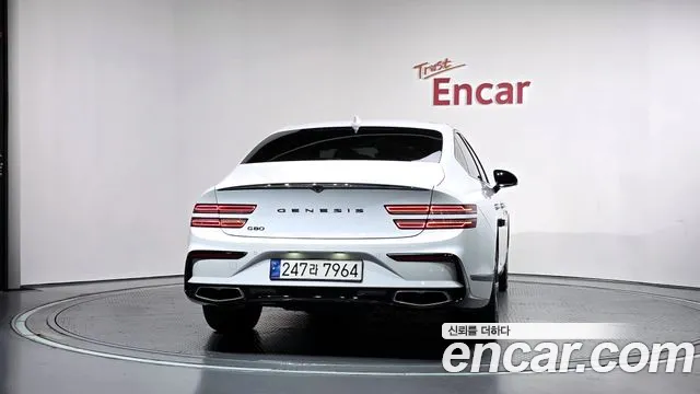 Genesis G80 RG3 — Фото автомобиля 4