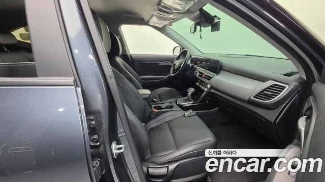 Kia Seltos New — Фото автомобиля 10