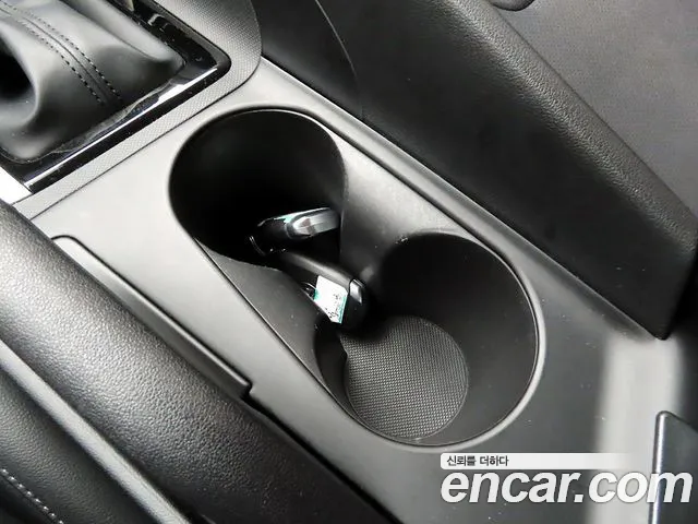 Hyundai Avante CN7 — Фото автомобиля 12