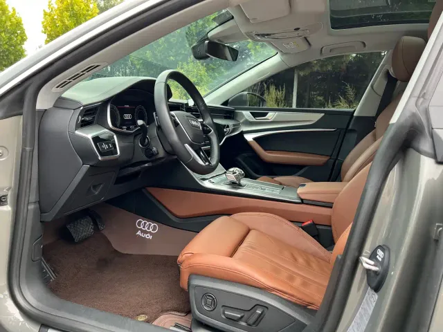 Audi A7 — Фото автомобиля 8