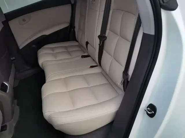 IM Motors LS6 — Фото автомобиля 13
