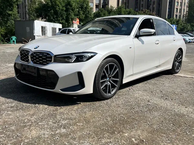 BMW 3 Series — Фото автомобиля 3