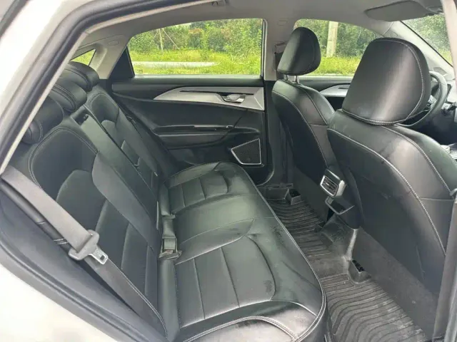 Geely Geometry A — Фото автомобиля 24