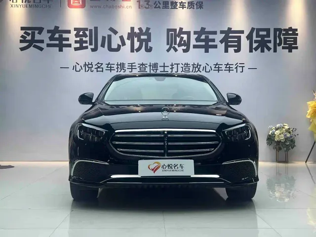 Фотография автомобиля — Mercedes-Benz E-Class