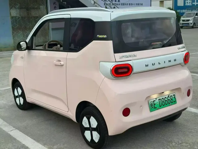 Wuling Hongguang Mini EV — Фото автомобиля 9