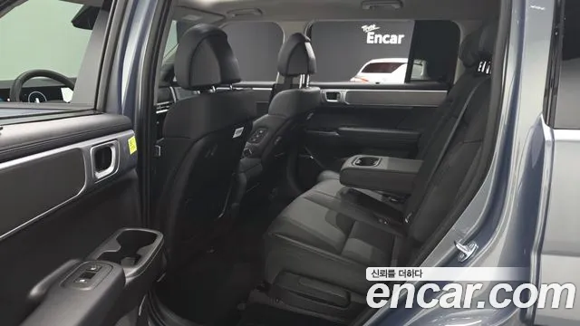 Hyundai Santafe Santa Fe (MX5) Бензин 2.5T 2WD — Фото автомобиля 8