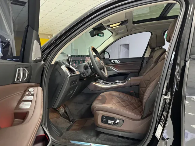 BMW X5 — Фото автомобиля 4