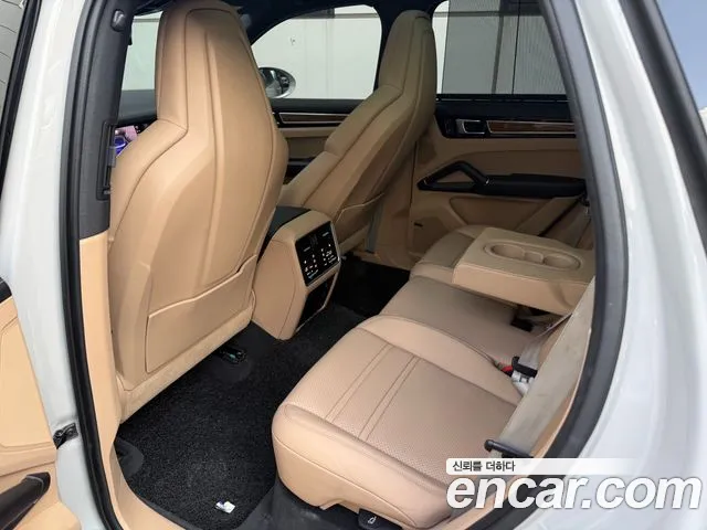Porsche Cayenne PO536 — Фото автомобиля 9