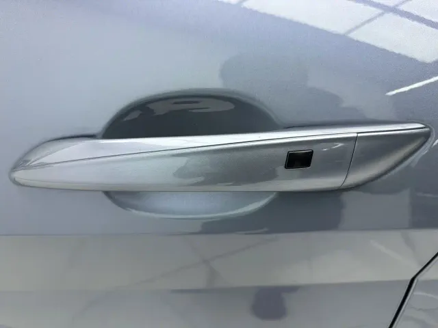 Hyundai Elantra — Фото автомобиля 13