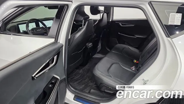 Kia EV6 — Фото автомобиля 22