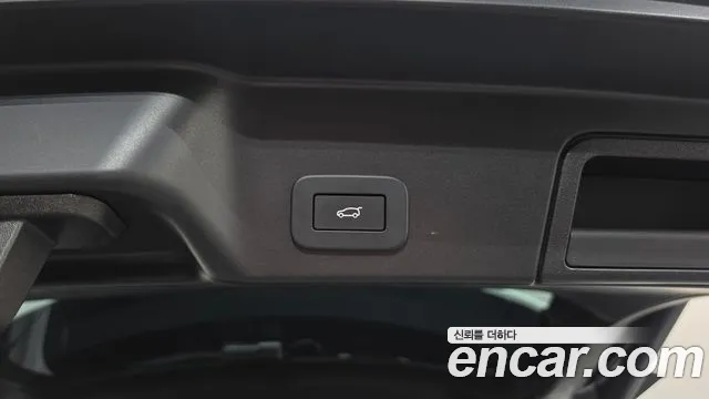 Land Rover Range Rover Evoque — Фото автомобиля 25