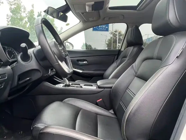 Nissan Sylphy — Фото автомобиля 4
