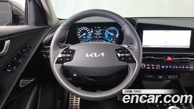 Kia Niro The All New — Фото автомобиля 19