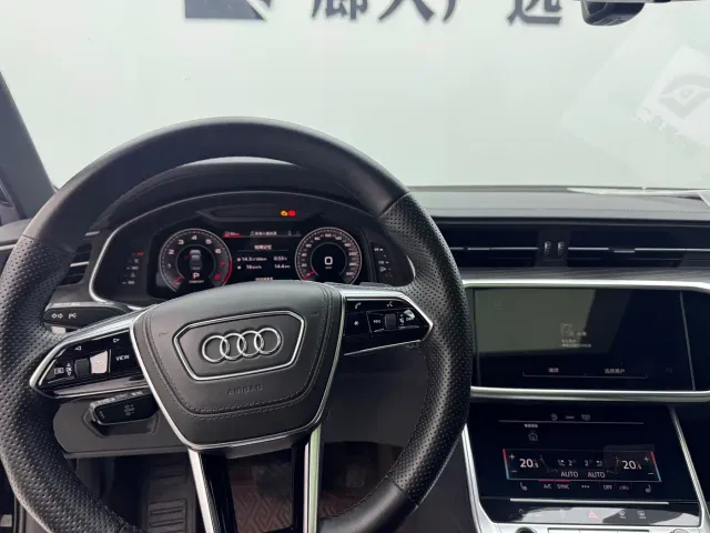 Audi A6L — Фото автомобиля 11