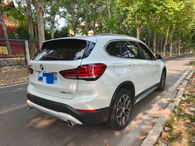 BMW X1 — Фото автомобиля 6