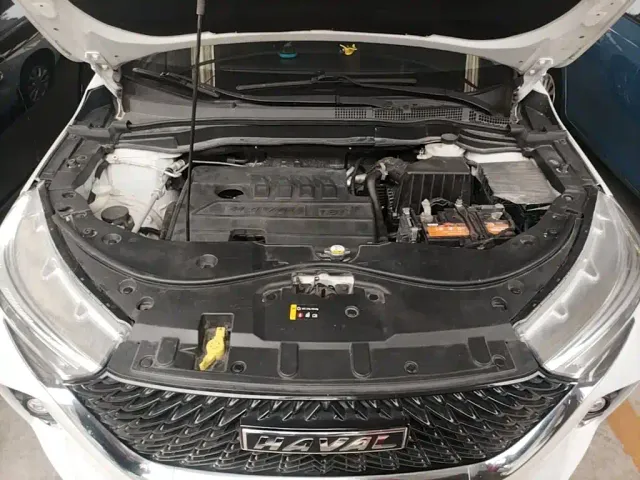 Haval M6 — Фото автомобиля 19