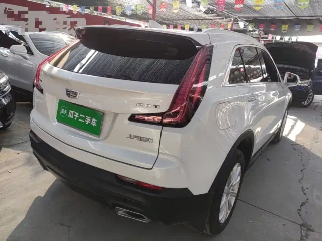 Cadillac XT4 — Фото автомобиля 6