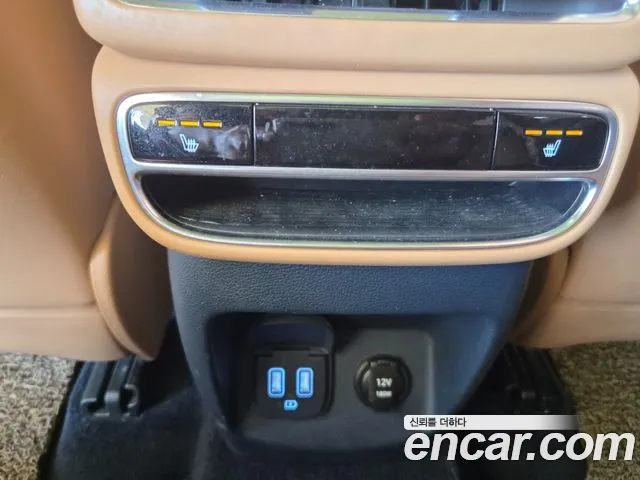 Genesis GV80 — Фото автомобиля 14