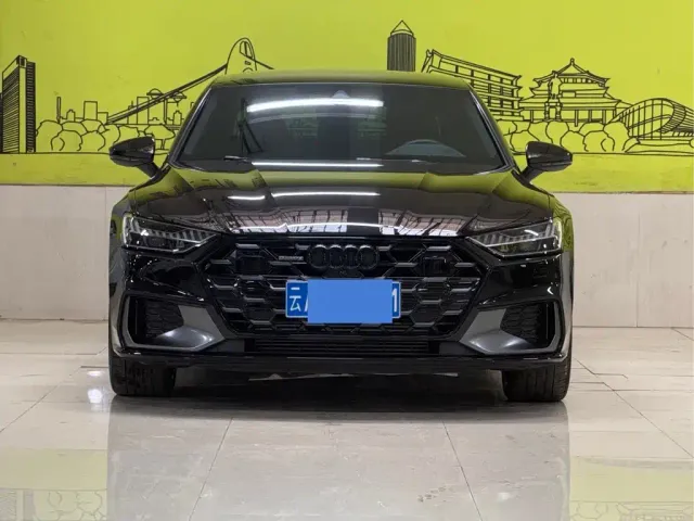 Audi A7L — Фото автомобиля 2