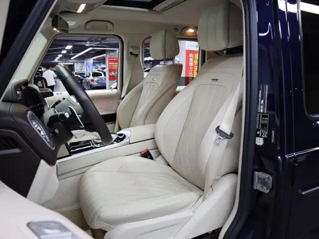 Mercedes-Benz Mercedes-Benz G-Class AMG 2023 AMG G 63 — Фото автомобиля 10