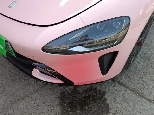 Xiaomi SU7 — Фото автомобиля 23