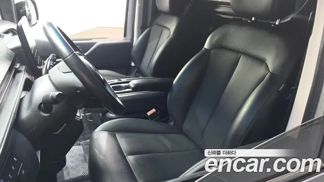 Hyundai Staria — Фото автомобиля 28