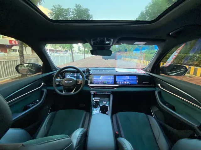 Geely Xingyue L — Фото автомобиля 16