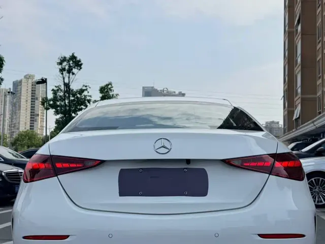 Mercedes-Benz C-Class — Фото автомобиля 4